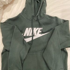 nike hoodie